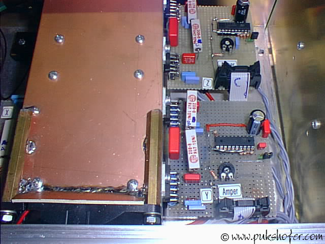 X_Y-Platine.jpg (56267 bytes)