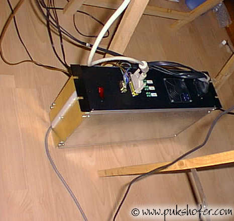 Endstufe1.jpg (59855 bytes)